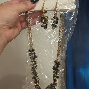 Vintage 80’s Elegant Gold and Black Jewelry Set